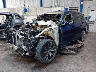 demontáž osobní automobily BMW X7 X7 SUV xDrive M50i 4.4 V8 32V (N63-B44D) [390kW]  (07-2019/...) 2019/11