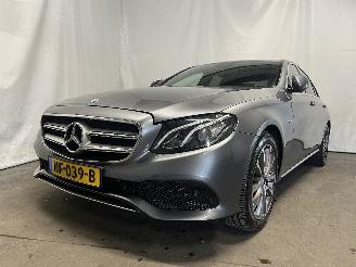 occasione autovettura Mercedes E-klasse E (W213) Sedan E-350e 2.0 Turbo 16V (M274.920) [210kW]  (07-2016/06-20=
19) 2016/12