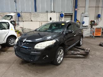 Purkuautot passenger cars Renault Mégane Megane III Grandtour (KZ) Combi 5-drs 1.4 16V TCe 130 (H4J-700(H4J-A7)=
) [96kW]  (05-2009/02-2016) 2010/5