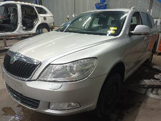 Purkuautot passenger cars Skoda Octavia Octavia Combi (1Z5) Combi 5-drs 1.8 TSI 16V (CDAA) [118kW]  (06-2007/0=
4-2013) 2009/5