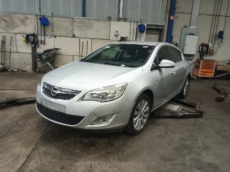 Démontage voiture Opel Astra Astra J (PC6/PD6/PE6/PF6) Hatchback 5-drs 1.7 CDTi 16V 110 (A17DTJ) [8=
1kW]  (09-2009/02-2014) 2010