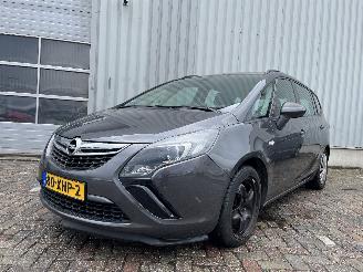 damaged passenger cars Opel Zafira Zafira Tourer (P12) MPV 1.4 Turbo 16V ecoFLEX (A14NET(Euro 5)) [88kW] =
 (10-2011/06-2014) 2012/6
