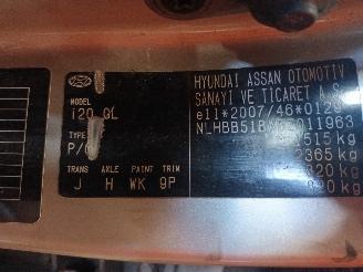 Hyundai I-20 i20 Hatchback 1.2i 16V (G4LA) [57kW]  (09-2008/12-2012) picture 6