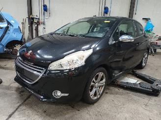 disassembly passenger cars Peugeot 208 208 I (CA/CC/CK/CL) Hatchback 1.4 16V (EP3C(8FP)) [70kW]  (03-2012/12-=
2019) 2012/6