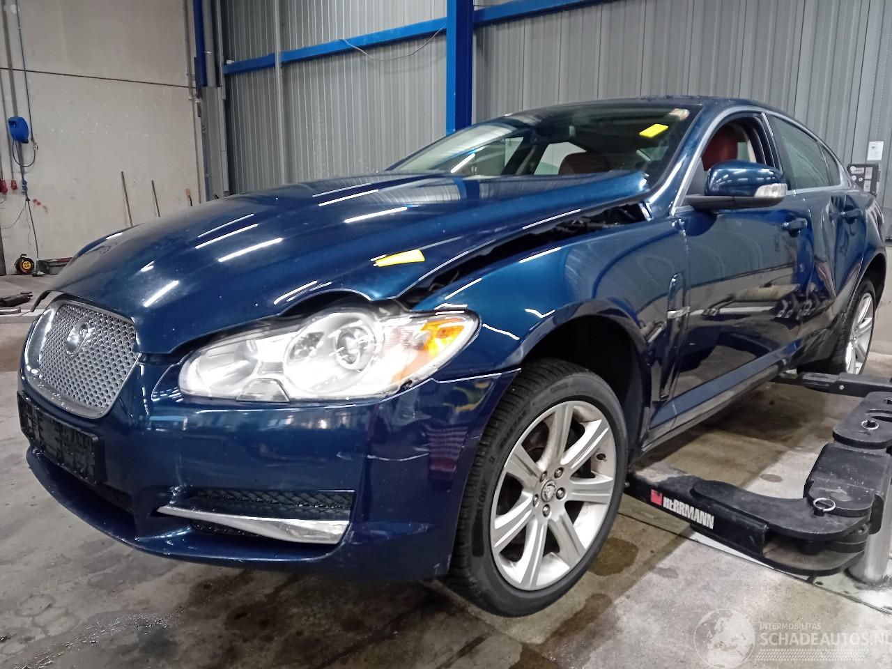 Jaguar XF XF (CC9) Sedan 2.7 D V6 24V (7G(AJ-TDV6)) [152kW]  (03-2008/04-2015)