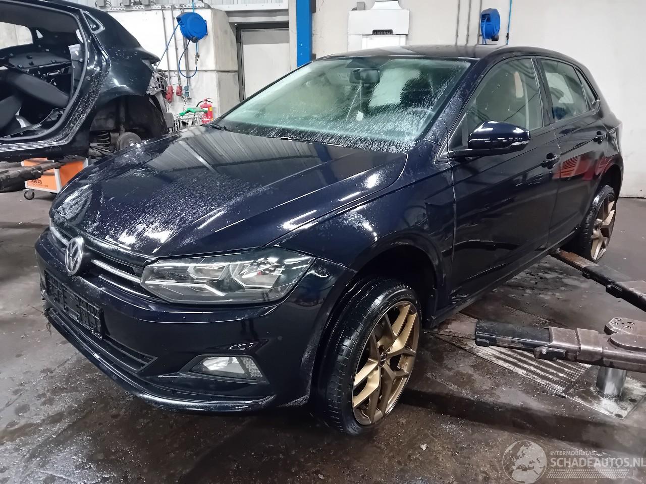 Volkswagen Polo Polo VI (AW1) Hatchback 5-drs 1.0 TSI 12V (DXTA) [70kW]  (06-2017/...)=