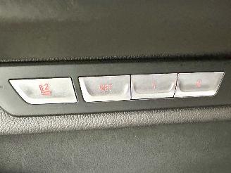 BMW 7-serie 730d xDrive 265pk aut + f1 High Exe M-Ed - nap - schuifdak - hud - softclose - 360 cam - harman/kardon - luchtvering picture 61