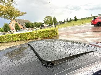 BMW 7-serie 730d xDrive 265pk aut + f1 High Exe M-Ed - nap - schuifdak - hud - softclose - 360 cam - harman/kardon - luchtvering picture 6