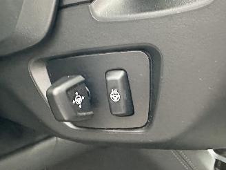 BMW 7-serie 730d xDrive 265pk aut + f1 High Exe M-Ed - nap - schuifdak - hud - softclose - 360 cam - harman/kardon - luchtvering picture 13