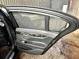 BMW 7-serie 730d xDrive 265pk aut + f1 High Exe M-Ed - nap - schuifdak - hud - softclose - 360 cam - harman/kardon - luchtvering picture 56