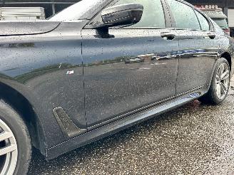 BMW 7-serie 730d xDrive 265pk aut + f1 High Exe M-Ed - nap - schuifdak - hud - softclose - 360 cam - harman/kardon - luchtvering picture 121