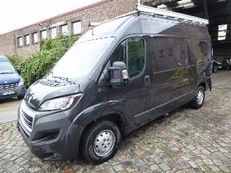 Unfallwagen Peugeot Boxer Asphalt 2020/6