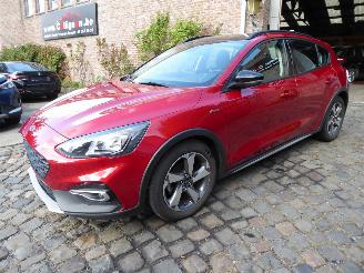 Coche accidentado Ford Focus Active 2021/9