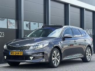 occasion passenger cars Kia Optima Sportswagon 1.7 CRDI Panorama 360 Camera Leer 2017/4