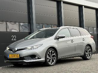 Toyota Auris 1.6D Xenon Clima EURO-6 picture 1