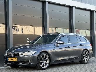 begagnad bil auto BMW 3-serie 328i High Executive Hade-Up Panorama Leer 2012/8