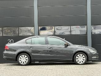 Volkswagen Passat 1.6 TDI picture 3