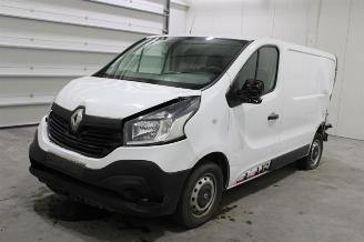 disassembly passenger cars Renault Trafic  2019/8