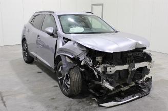 Peugeot 2008  picture 2