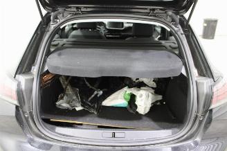 Peugeot 208  picture 19