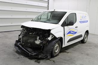 occasion passenger cars Peugeot Partner  2022/9