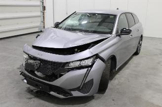 Damaged car Peugeot 308  2023/12