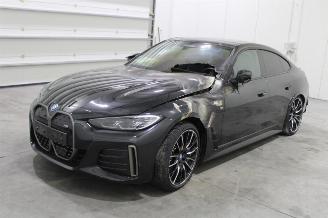 Unfallwagen BMW i4  2023/4