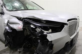 BMW iX1  picture 6