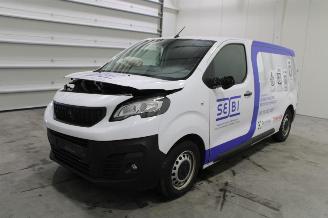 disassembly passenger cars Peugeot Expert  2023/5
