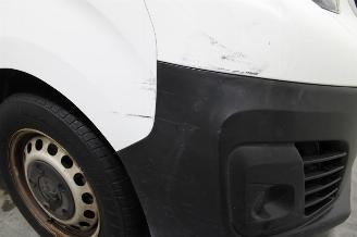 Peugeot Expert  picture 8
