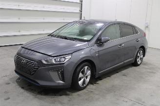 Purkuautot passenger cars Hyundai Ioniq  