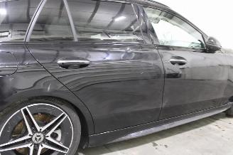 Mercedes C-klasse C 300 picture 9