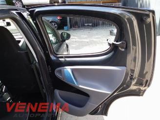 Peugeot 107 107, Hatchback, 2005 / 2014 1.0 12V picture 15