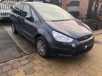 Purkuautot passenger cars Ford S-Max 1.8 DIESEL 2009/1