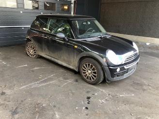 Démontage voiture Mini One DIESEL - 1364CC - 55KW 2005/5