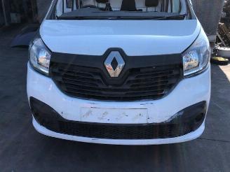 Purkuautot passenger cars Renault Trafic 2000cc - diesel - 6vit 2013/1