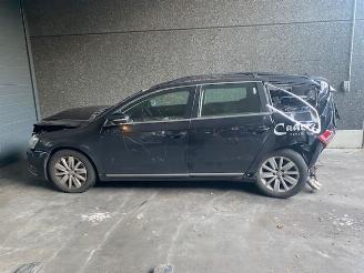 Uttjänta bilar auto Volkswagen Passat DIESEL - 2000CC - 103KW 2013/2