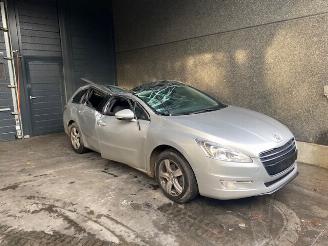 Uttjänta bilar auto Peugeot 508 1.6 HDiF 16V Combi/o  Diesel 1.560cc 84kW (114pk) FWD 2012-02/2018-12 (8E9HD) DV6C; 9HR; 9HL 2014/1