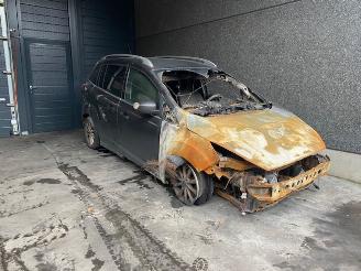 Salvage car Ford C-Max C-Max (DXA) MPV 2010 1.5 TDCi 120 16V MPV  Diesel 1.499cc 88kW (120pk) FWD 2016/12