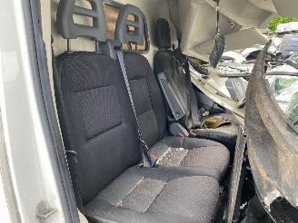 Peugeot Boxer (U9) Van 2006 2.0 BlueHDi 160 Bestel  Diesel 1.997cc 120kW picture 7