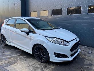 Vrakbiler auto Ford Fiesta Fiesta VII (JA8) Hatchback 1.0 EcoBoost 12V 100 Hatchback  Benzine 998cc 74kW (101pk) FWD 2016/9