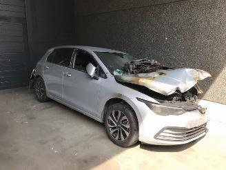 Vrakbiler auto Volkswagen Golf VIII (CD1) Hatchback 2021 2.0 TDI BlueMotion 16V Hatchback  Diesel 1.968cc 85kW (116pk) FWD 2021/9