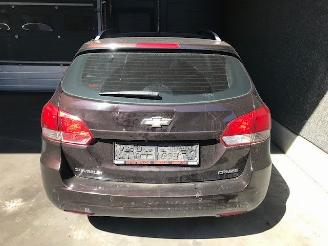 Chevrolet Cruze SW Combi 2012 / 2015 1.7 D 110 Combi/o  Diesel 1.686cc 81kW (110pk) FWD picture 8