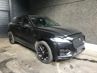 Auto da rottamare Jaguar F-Pace SUV 2018 2.0 D 180 16V AWD SUV  Diesel 1.999cc 132kW (179pk) 4x4 2018/1