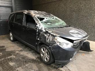 Démontage voiture Dacia Lodgy (JS) MPV 2015 1.2 TCE 16V MPV  Benzine 1.198cc 85kW (116pk) FWD 2015/6
