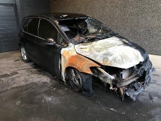 Dezmembrări autoturisme Volkswagen Golf Sportsvan (AUVS) MPV 2014 / 2021 1.6 TDI BlueMotion 16V MPV  Diesel 1.598cc 81kW (110pk) FWD 2014/11