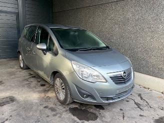 Autoverwertung Opel Meriva  2011/7