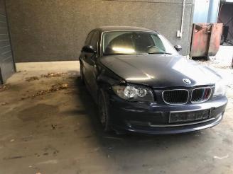 Salvage car BMW 1-serie 1 serie (E87/87N), Hatchback 5-drs, 2003 / 2012 116i 2.0 16V 2009/5