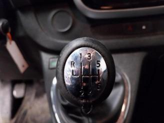 Renault Trafic Trafic (1FL/2FL/3FL/4FL), Van, 2014 1.6 dCi 145 Twin Turbo picture 16