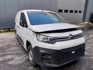 Vrakbiler auto Citroën Berlingo Berlingo, Van, 2018 1.5 BlueHDi 100 2024/1
